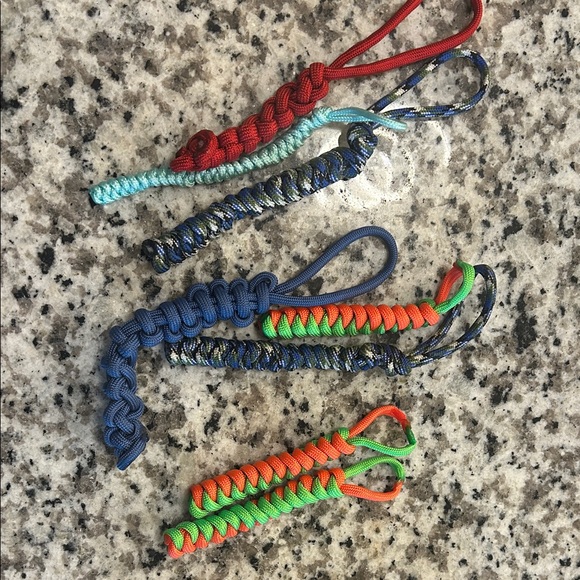 Colorful Paracord Keychains Set - Picture 2 of 3